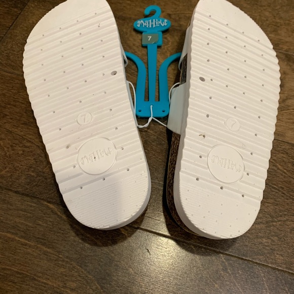 ❌❌❌ SOLD - Mad Love “Genna” sandals - Picture 2 of 7